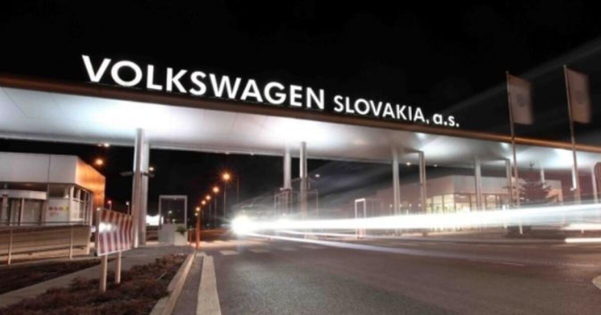 V Slovenskom Vw Sa Schy Uje K Trajku