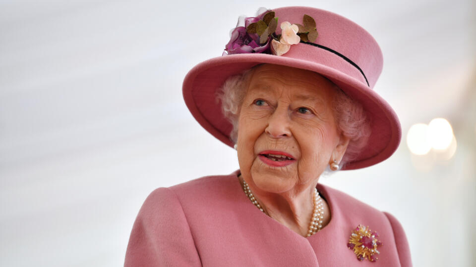 Povráva sa, že vo vianočnom príhovore bude panovníčka hovoriť o dôležitejších veciach, ako sú Harry a Meghan.