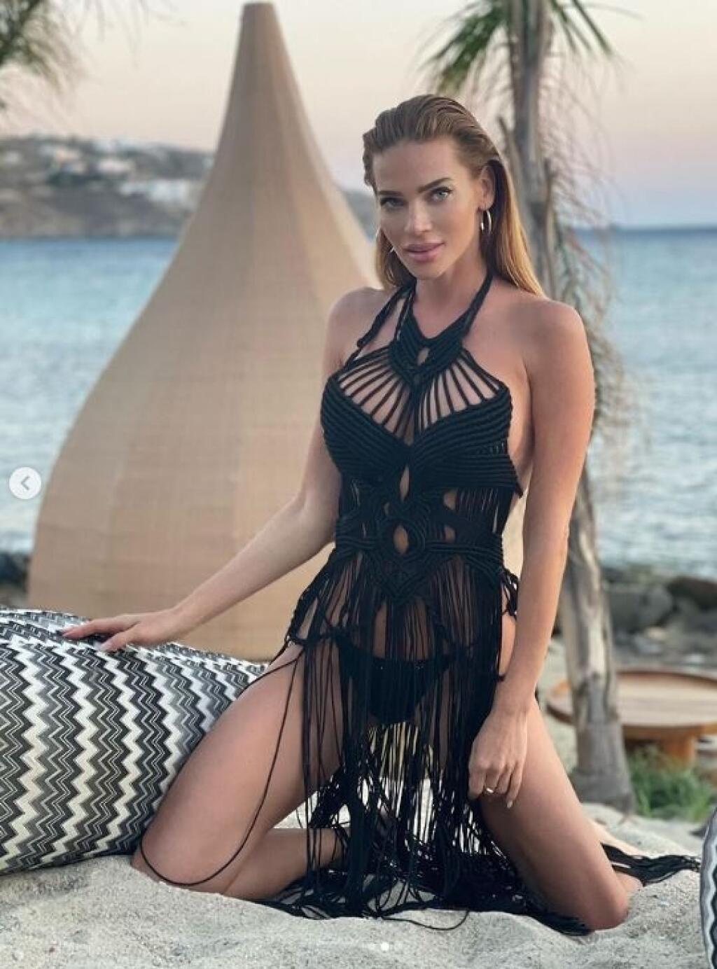 Andrea Verešová v naozaj originálnom plážovom úbore.