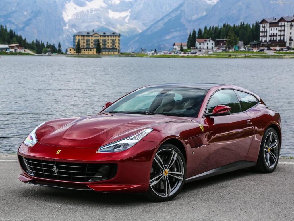 Ferrari GTC4 Lusso