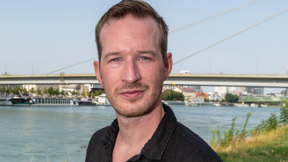 Roman Poláčik: „Som veselý človek, ktorý má sem-tam‚ ‚zatiahnuté‘, ale radosť zo života si nechcem kaziť strachom.“