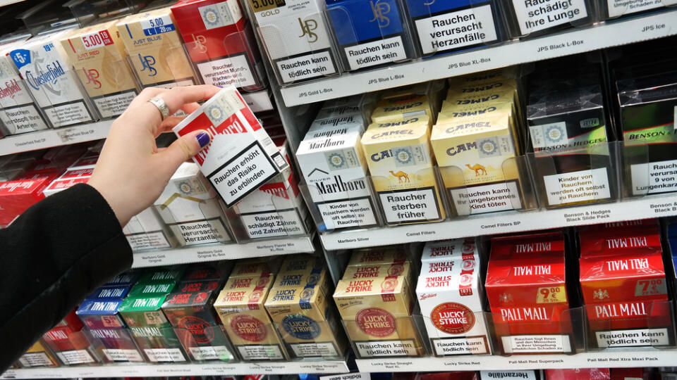 Už vo februári cigarety poriadne zdražejú. Za krabičku si priplatíte desiatky centov.