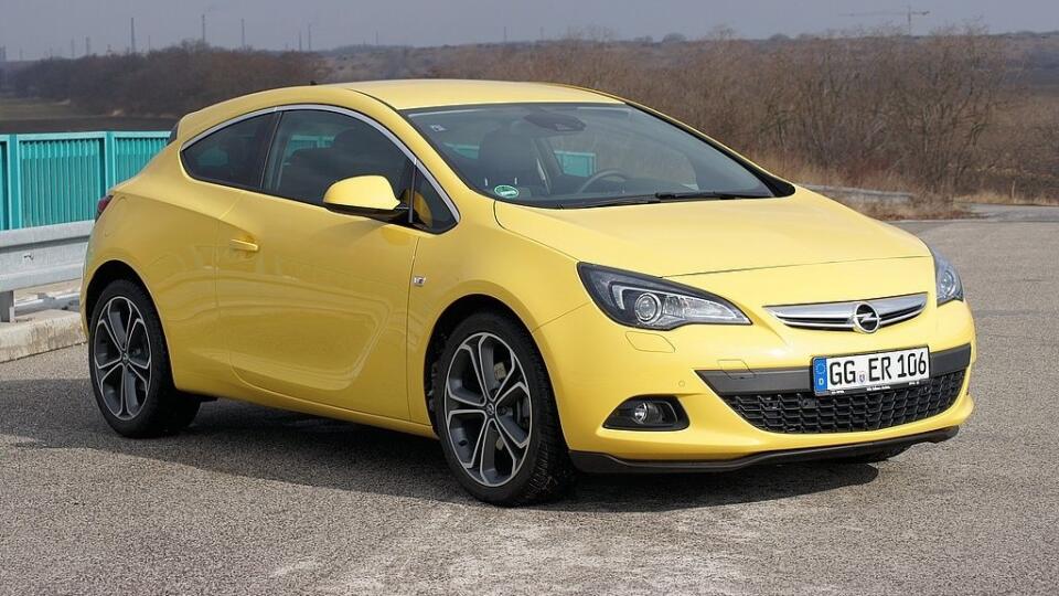 Test Opel Astra GTC 1.6 Turbo