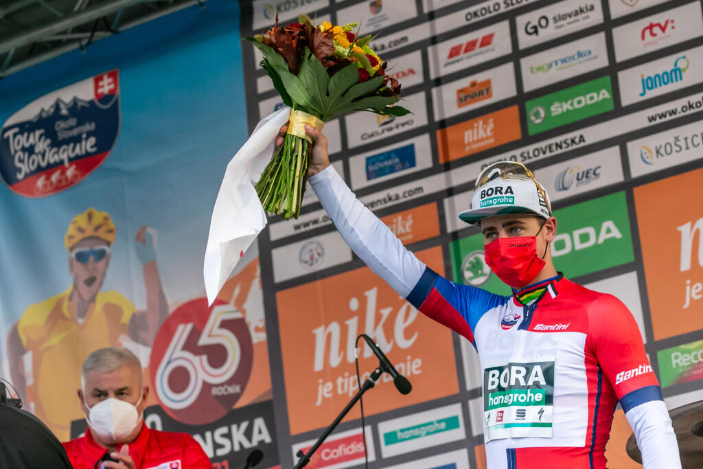 Na snímke je Peter Sagan počas druhej etapy cyklistických pretekov Okolo Slovenska s cieľom v Dolnom Kubíne.