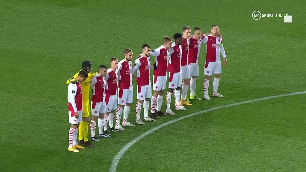 FOTO Slavia nepokľakla, hviezda Arsenalu ich provokovala: Pozrite sa, čo spravil Lacazette