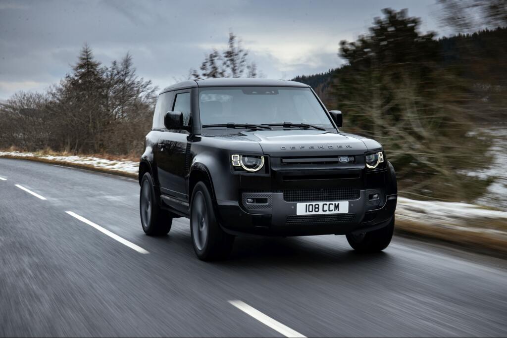 Land Rover Defender V8 90.