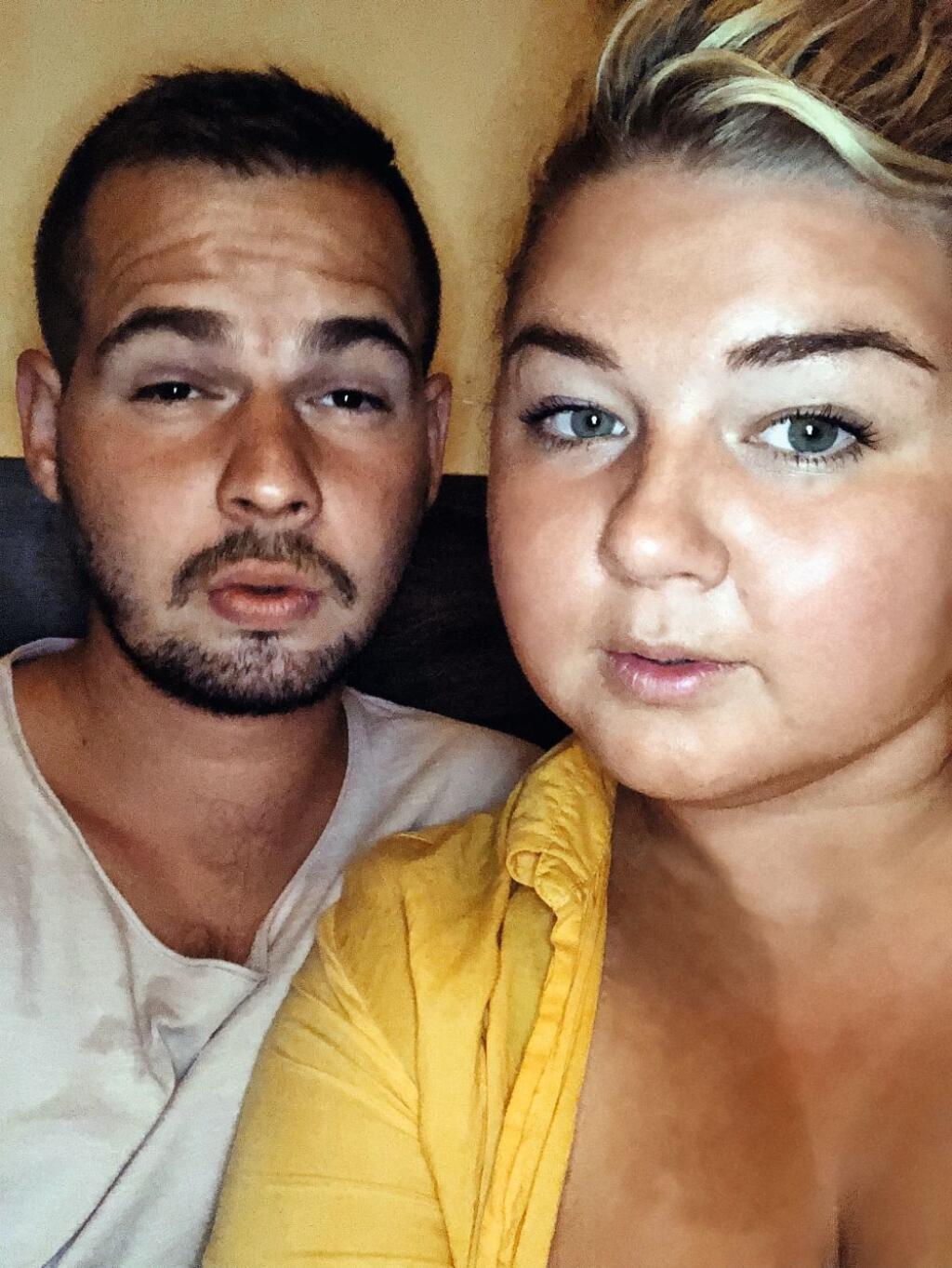 Keď sa deň končí, čas najradšej
trávim so svojím priateľom Peťom, s ktorým sa cítim skvele.