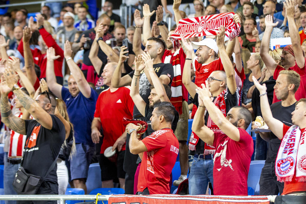Na Tehelnom poli sa stretol v 3. kole kvalifikácie európskej ligy ŠK Slovan Bratislava a Olympiacos FC.