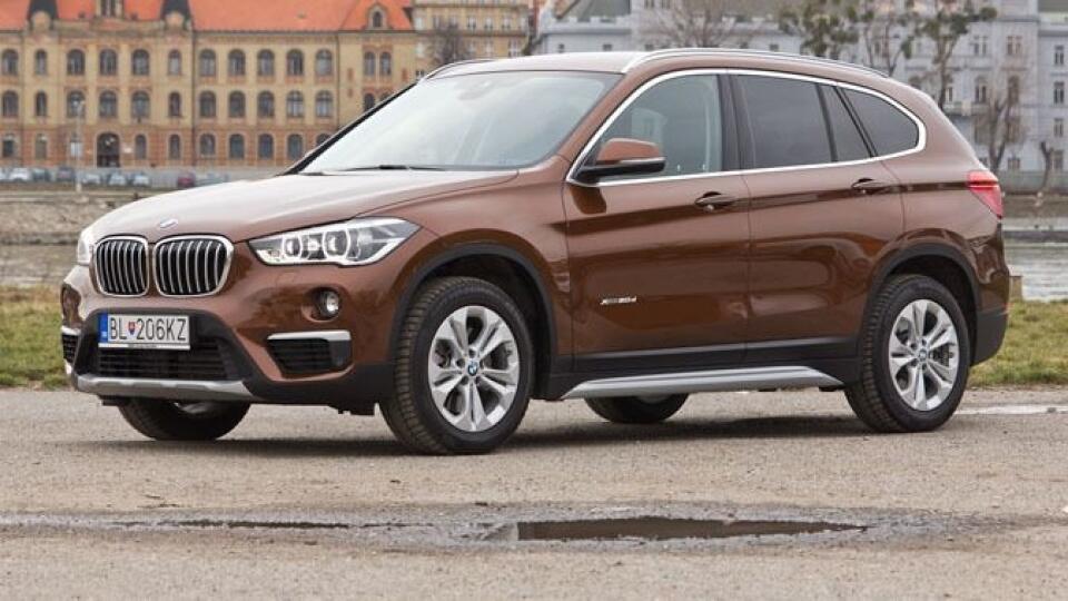 ikoina Test BMW X1