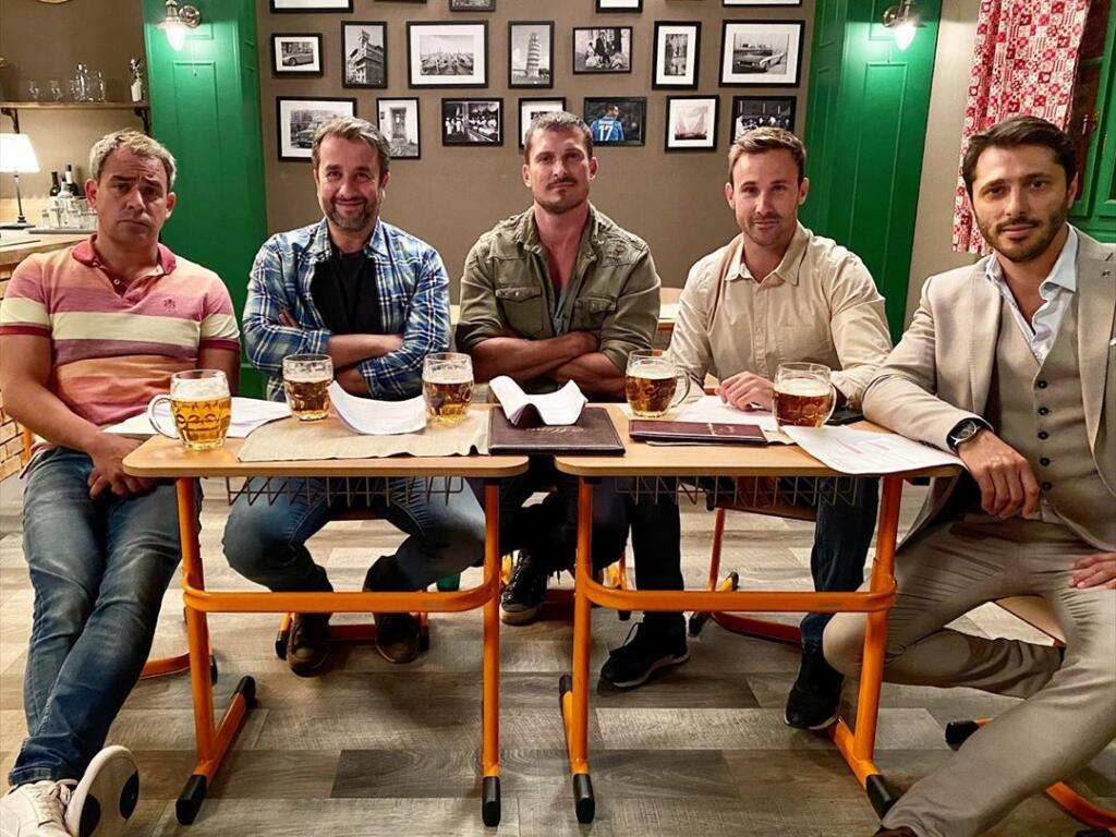 Hviezdy Oteckov si spolu vyšli na pivo.