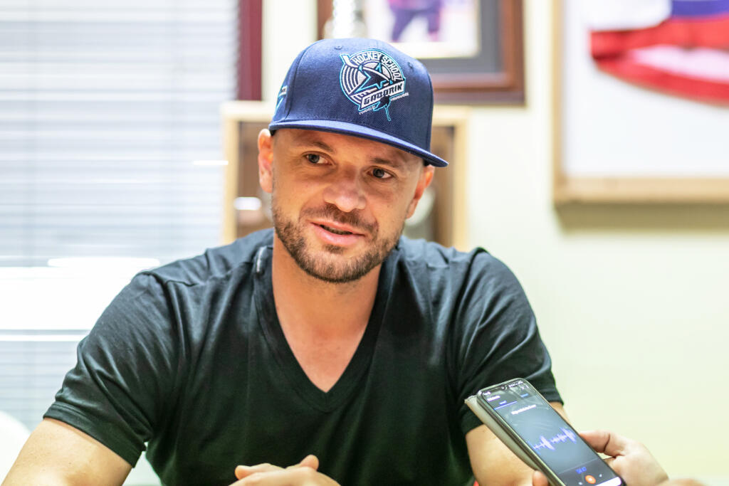 Na snímke Marián Gáborík počas rozhovoru na jeho štadióne v Trenčíne.