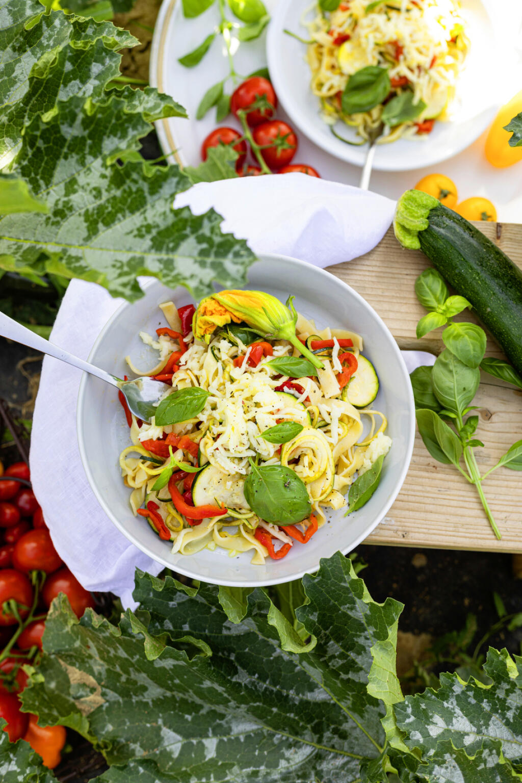 TAGLIATELLE S RESTOVANOU PAPRIKOU, CUKETOU A MOZZARELLOU