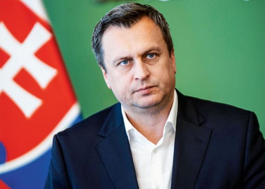 Trošková komunikovala s Vadalom aj na úrade vlády
