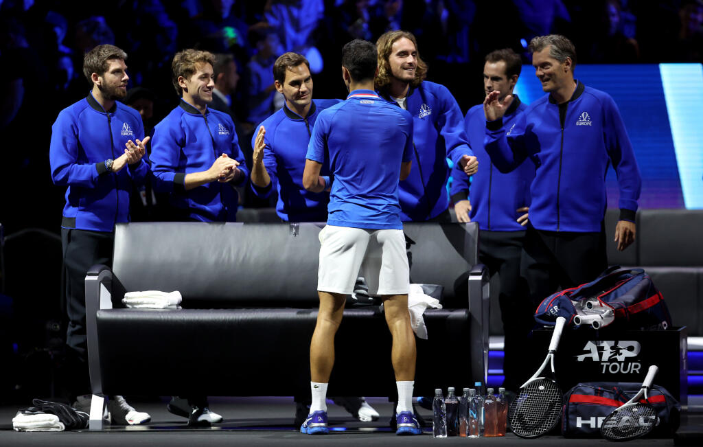 Slzy už vyschli, Roger sa počas 2. dňa Laver Cupu neustále usmieval