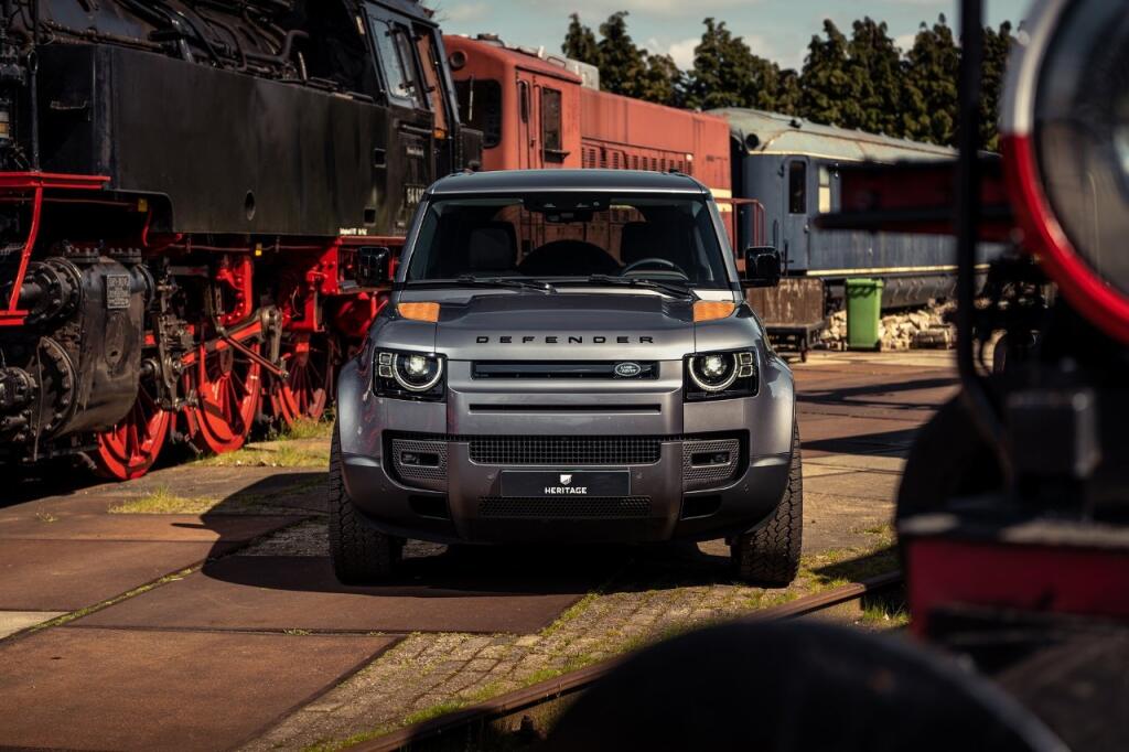 Land Rover Defender Heritage Custom