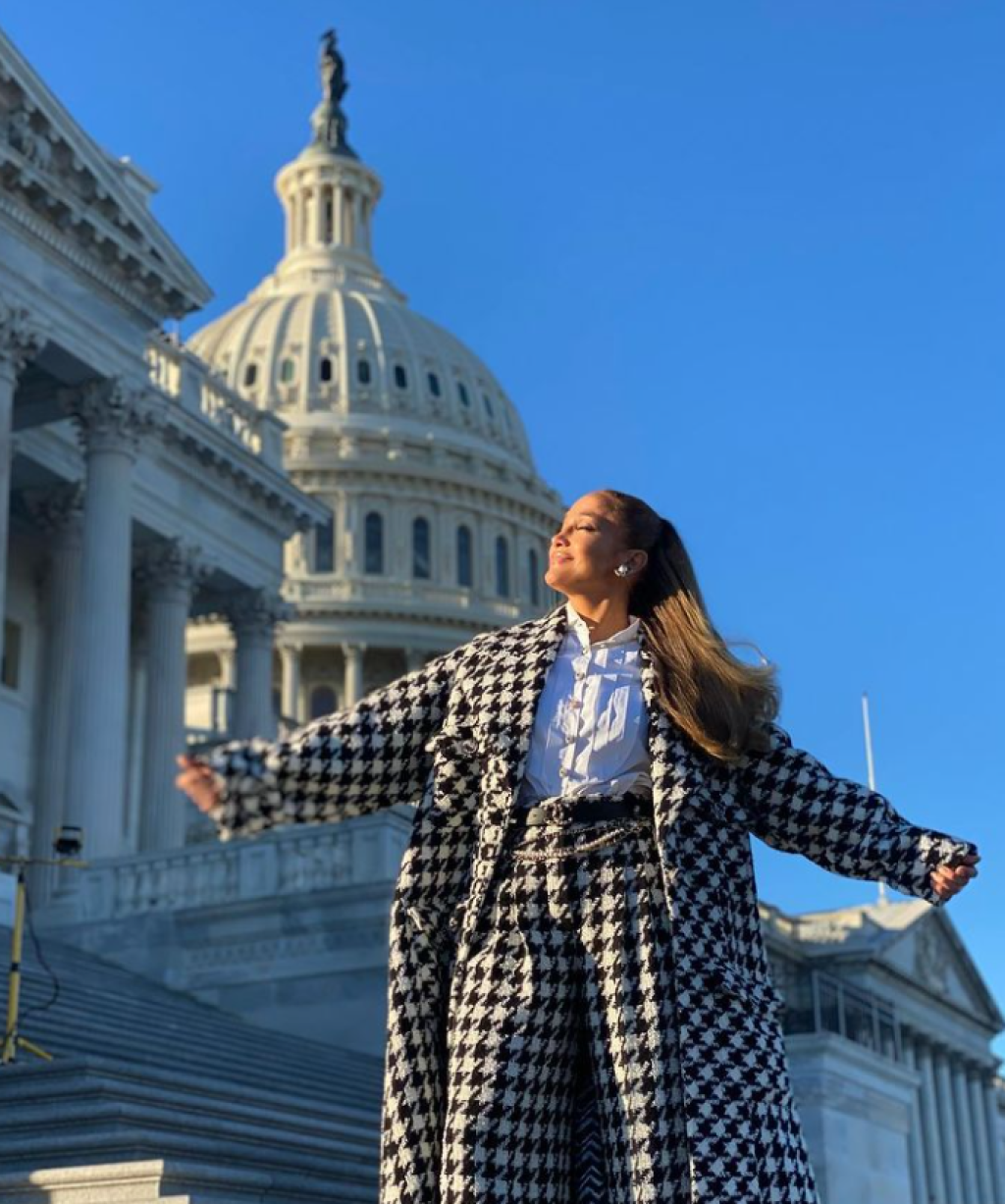Speváčka Jennifer Lopez vystúpila na inaugurácii prezidenta USA.