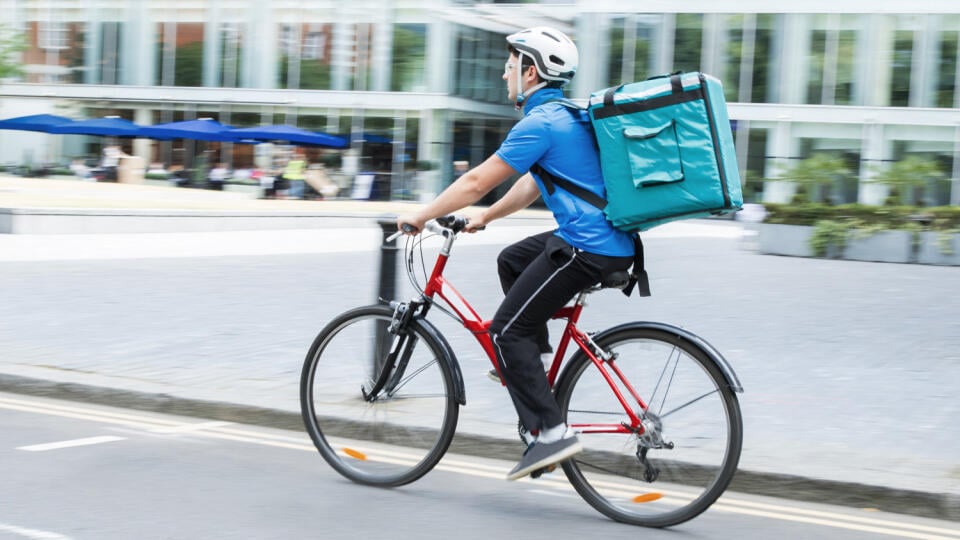 Trendom je i mikropoistenie a takzvané on-demand riešenia, ktoré sú zamerané na ľudí pracujúcich flexibilne, napríklad kuriérov či freelancerov.
