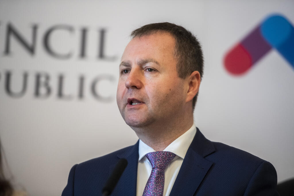Na snímke predseda Zahraničného výboru NR SR Marián Kéry (SMER-SD) počas tlačovej konferencie po stretnutí zahraničných výborov parlamentov krajín V4 na Bratislavskom hrade v Bratislave 20. februára 2023. FOTO TASR - Jaroslav Novák