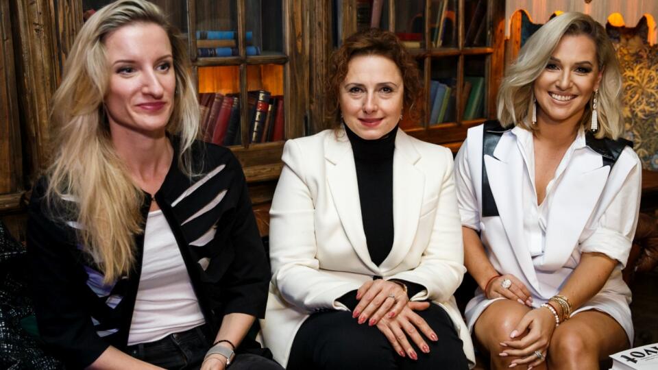 Adela Vinczeová, Zuzana Mauréry a Dominika Cibulková