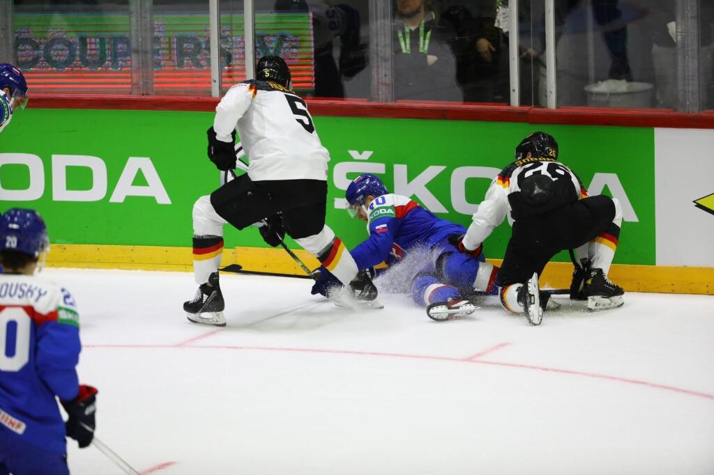 Slovensko - Nemecko po prvej tretine 0:0.