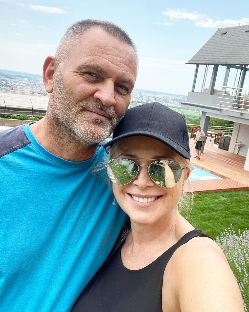 Zuzana je šťastná po boku partnera Petra