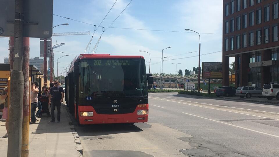Trolejbusová linka číslo 205 patrí k tým, ktoré v najbližších mesiacoch na ulici Mlynské nivy neuvidíte.