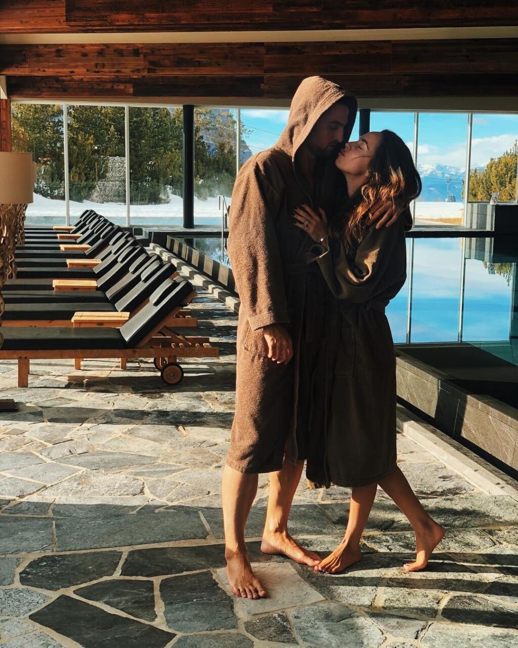 Robo a Zuzana tvoria pár už niekoľko rokov, spolu vychovávajú dvoch synov, ktorí akoby nášmu futbalistovi z oka vypadli.