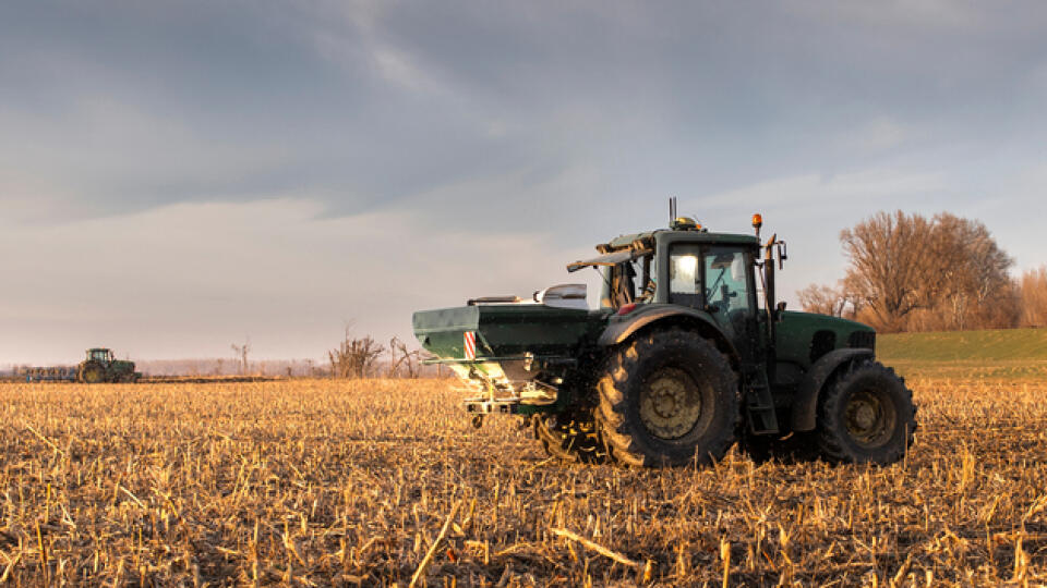 Tractor,Spreading,Artificial,Fertilizers.,Transport,,Agricultural.