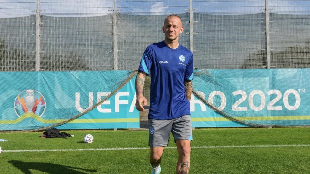 Naši futbalisti rozdávali úsmevy na každú stranu.