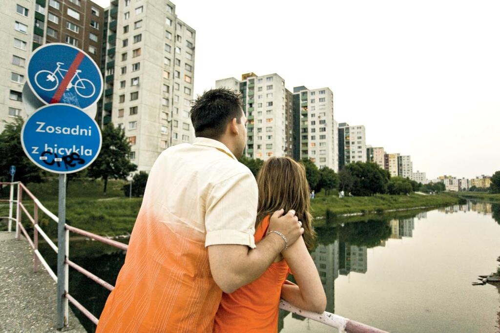 Štát úplne prekope pomoc mladým hypodlžníkom, dostanú menej