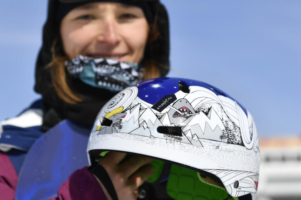Kontroverzná česká snowboardistka Šárka Pančochová sa svojou náklonnosťou k opačnému pohlaviu vôbec netají. Najnovšie randí s Američankou Kaileen Laree, ktorá má dokonca dcéru.
