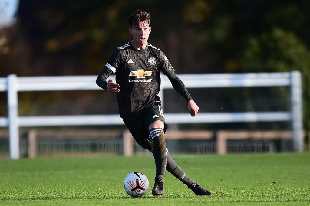 Martin Šviderský sa postupnými krokmi derie v Manchestri United nahor a je možné, že už v dohľadnej dobe ho uvidíme nastupovať za A-tím po boku hviezdneho Cristiana Ronalda.