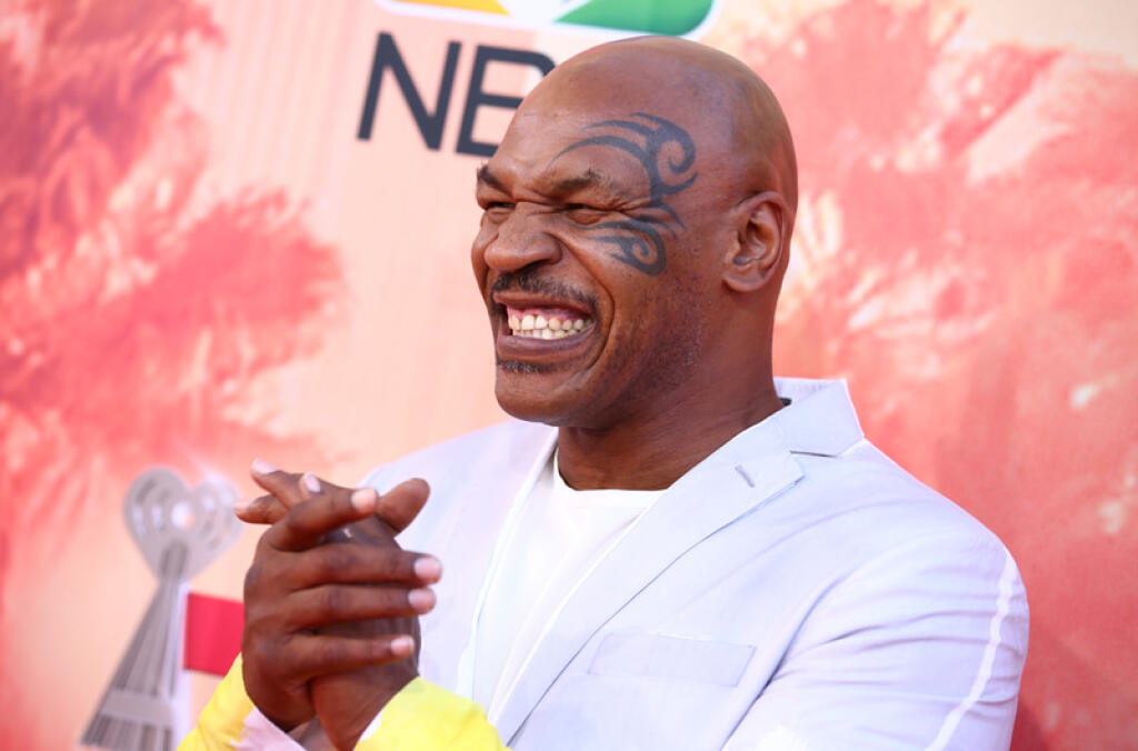 Mike Tyson si zaboxuje už len pre radosť alebo za peniaze v reklame.