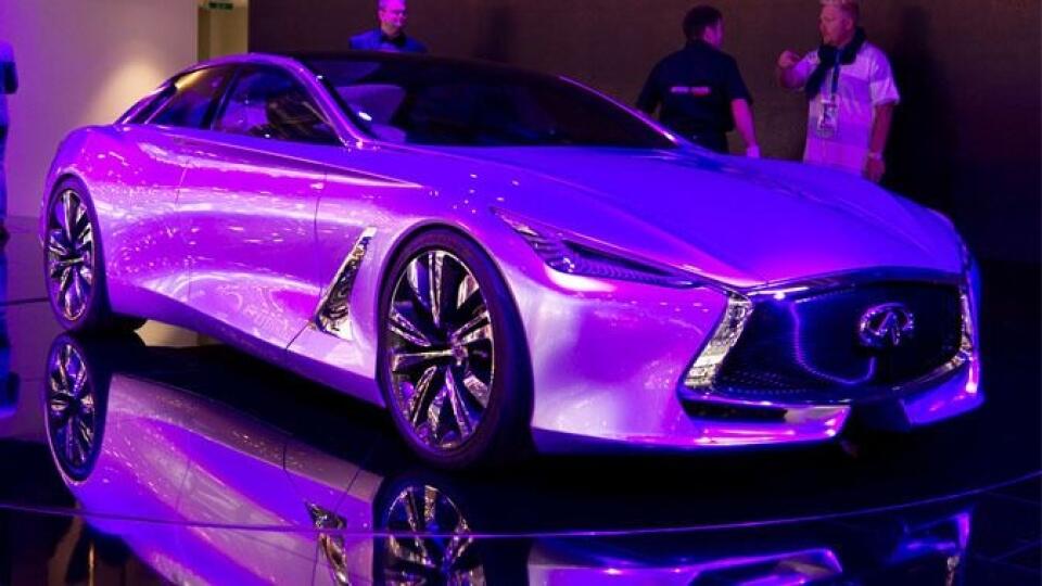 Infiniti predviedlo futuristický kupé-sedan