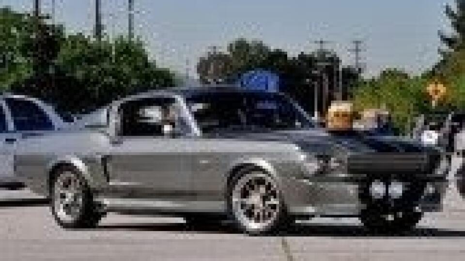 Originálny Mustang Eleanor sa predal za milión