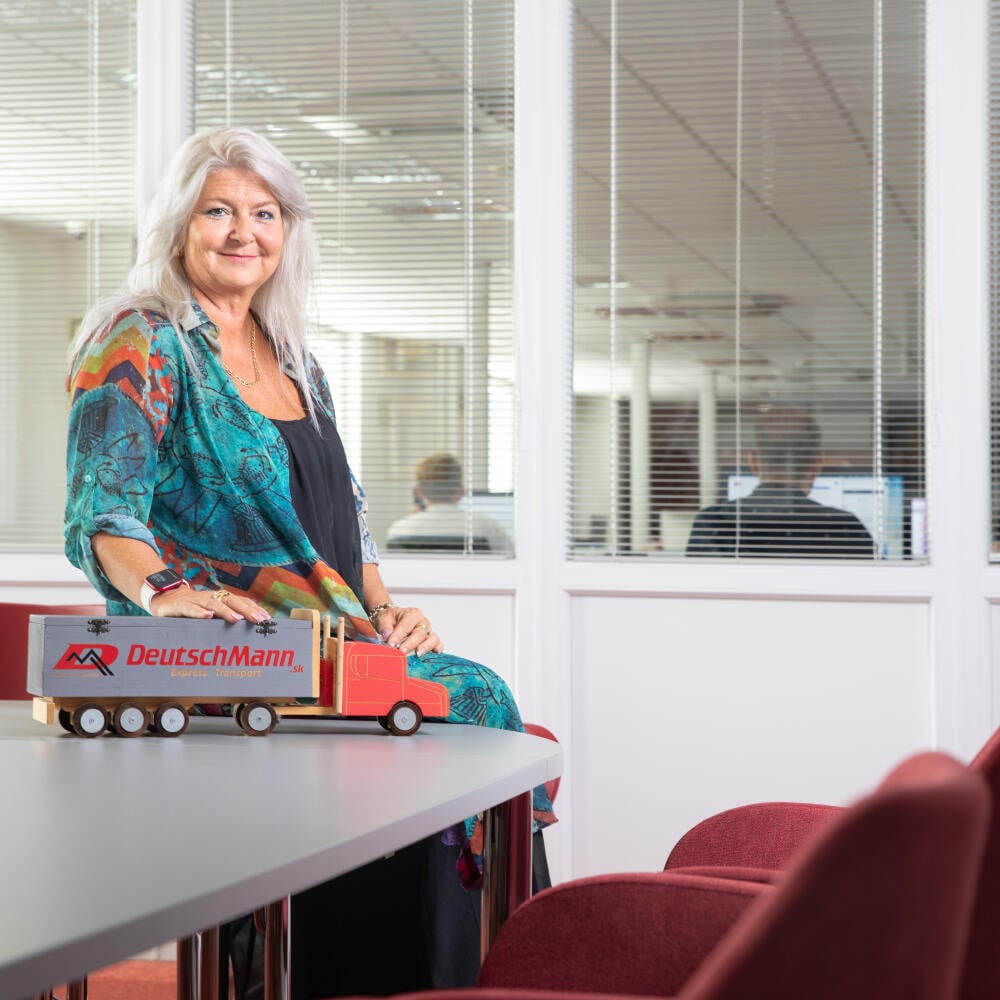MIRIAM PONIŠTOVÁ, CEO, DeutschMann Internationale Spedition, Trebišov