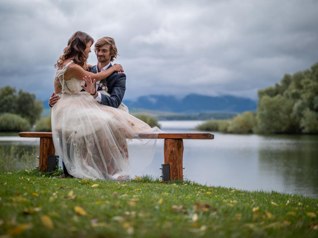 Zuzana a Martin sú spolu už 13 rokov, no áno si povedali až pred pár dňami v krásnom prostredí pri Liptovskej Mare.
