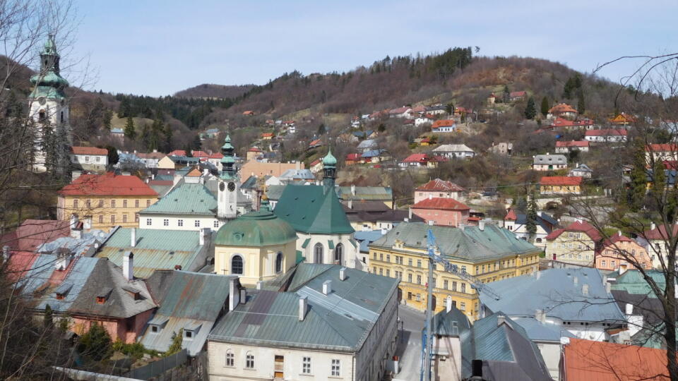 Staré banské mesto má atmosféru a úžasného ducha.