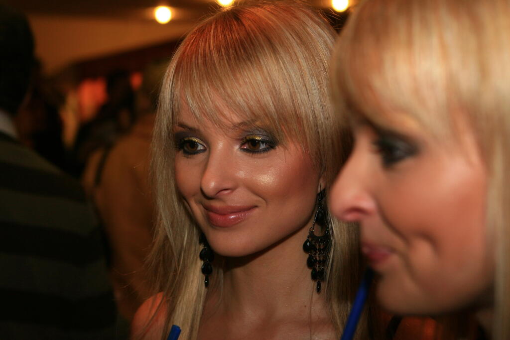 Slávik 2006
Daniela a Veronika Nízlova
Tweens
2.12.2006 Bratislava