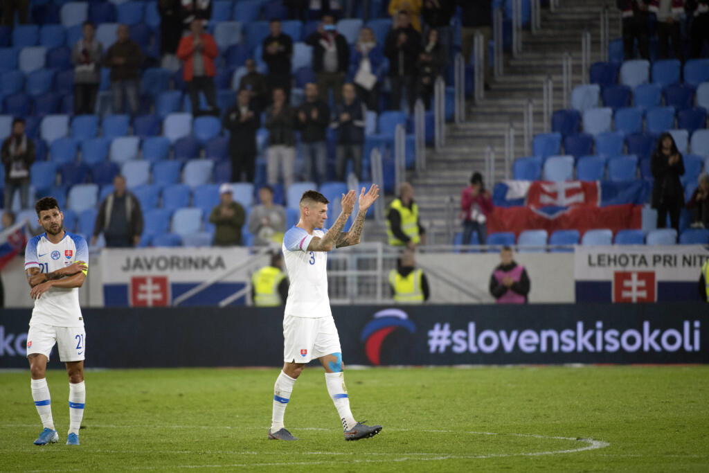 Škrtel odohral posledný zápas v národnom o dva roky neskôr proti Paraguaju v remízovom zápase 1:1 v Bratislave.