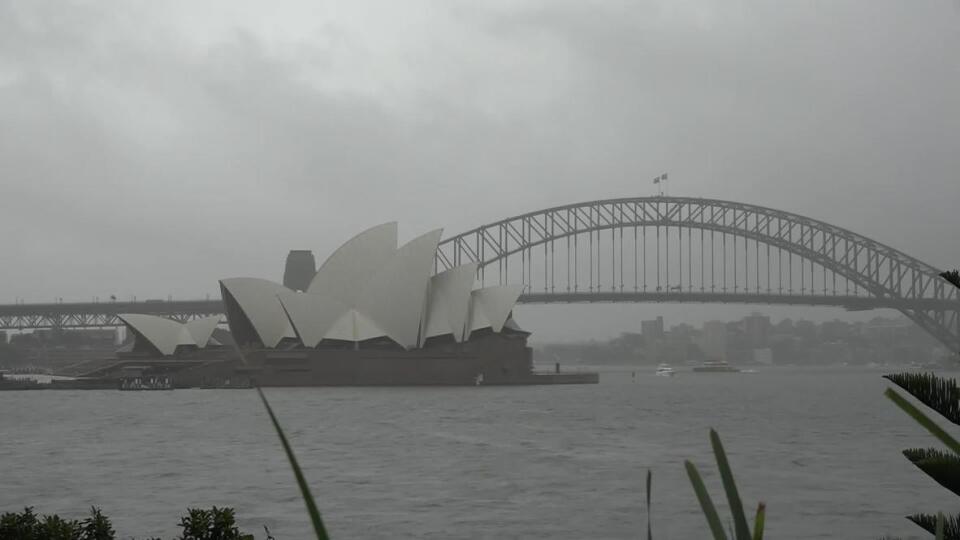 Sydney zasiahol prívalový dážď, tisíce ľudí vyzvali na evakuáciu