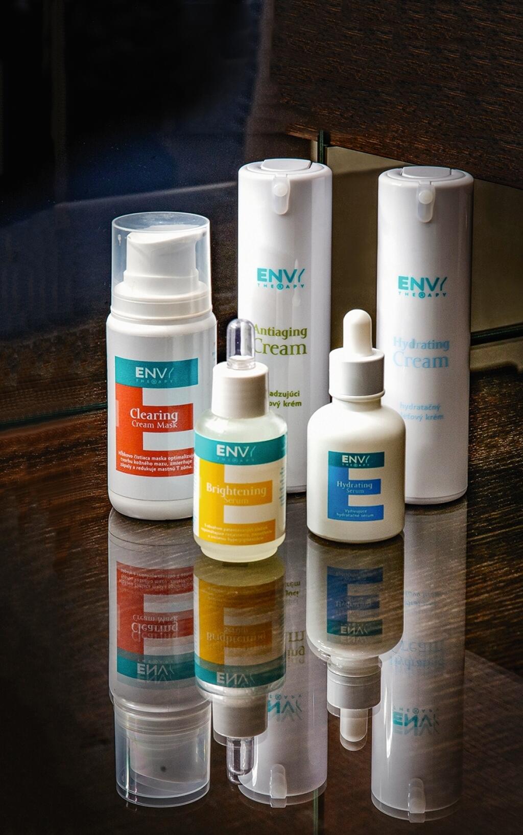 Zosvetľujúce sérum na tvár, Envy, Hydratačné sérum na tvár, Envy, Čistiaca krémová maska na
tvár, Envy, Antiagingový krém na tvár, Envy, Hydratačný pleťový
krém, Envy
