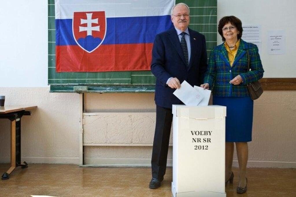 Voľby v obrazoch: Ako volili ľudia a lídri strán