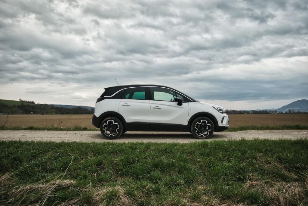 Opel Crossland Elegance 1.5 CDTI AT.
