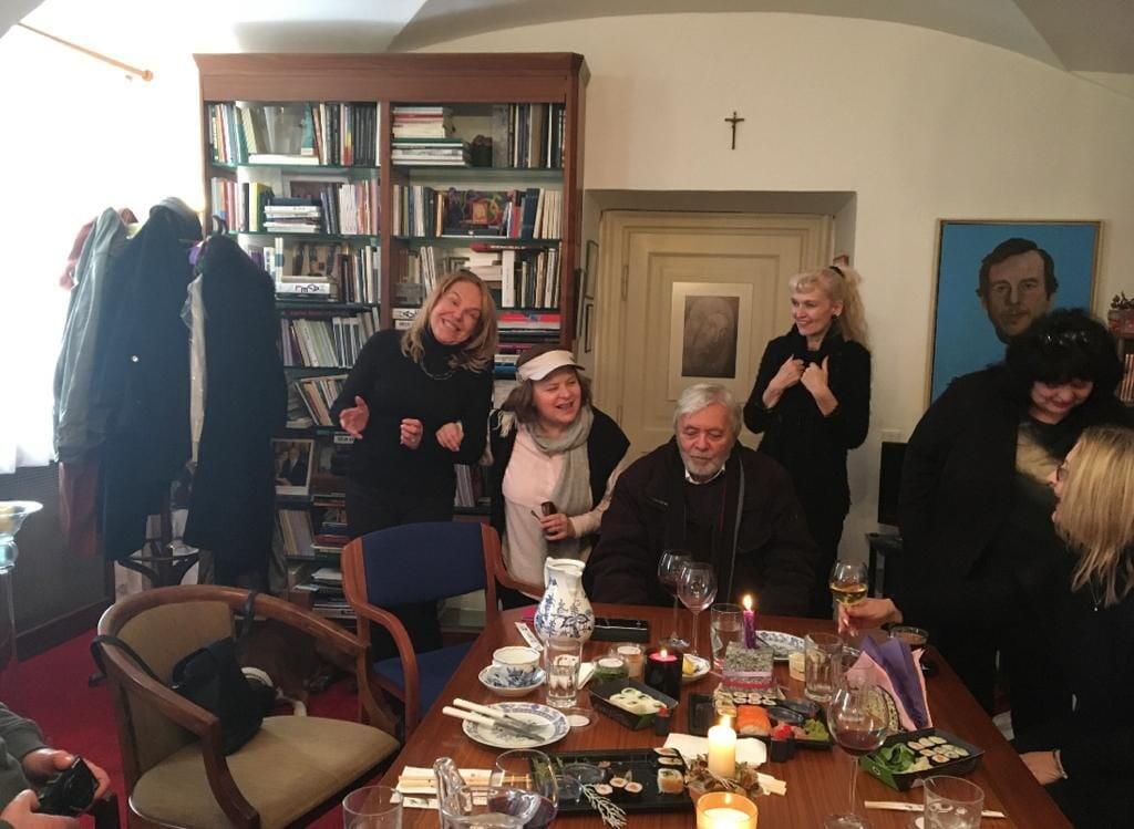 Dagmar Havlová ako spomienku na nezabudnuteľnú herečku uverejnila sociálnej sieti túto fotografiu zo svojho súkromného archívu.