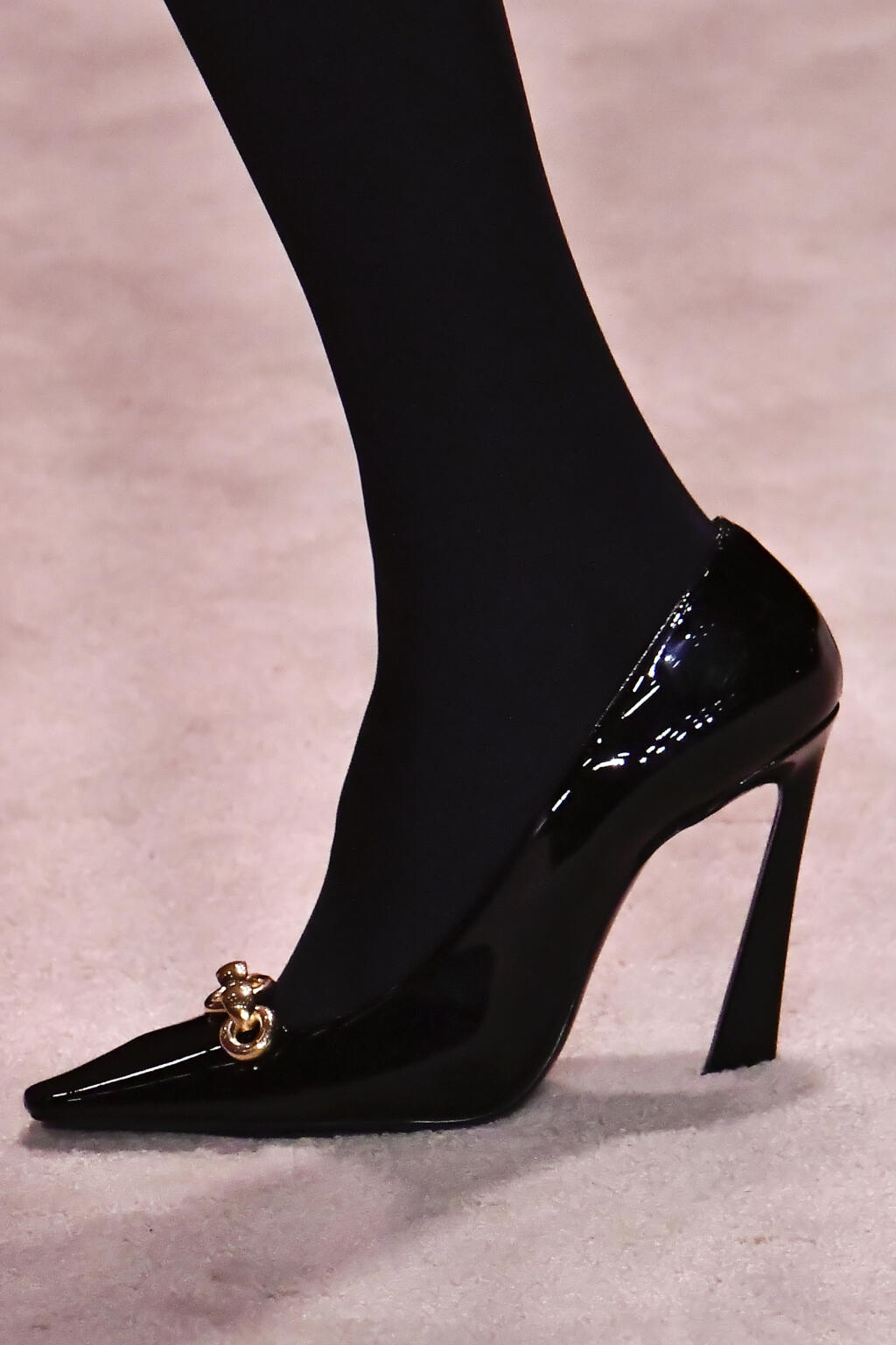 Saint Laurent kolekcia jeseň/zima 2022.