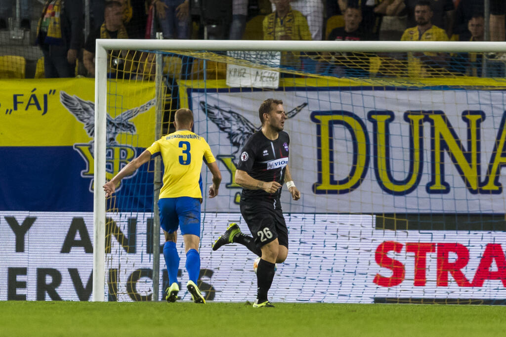Futbalové kluby už majú od vlády povolenie opäť zarezávať naplno.