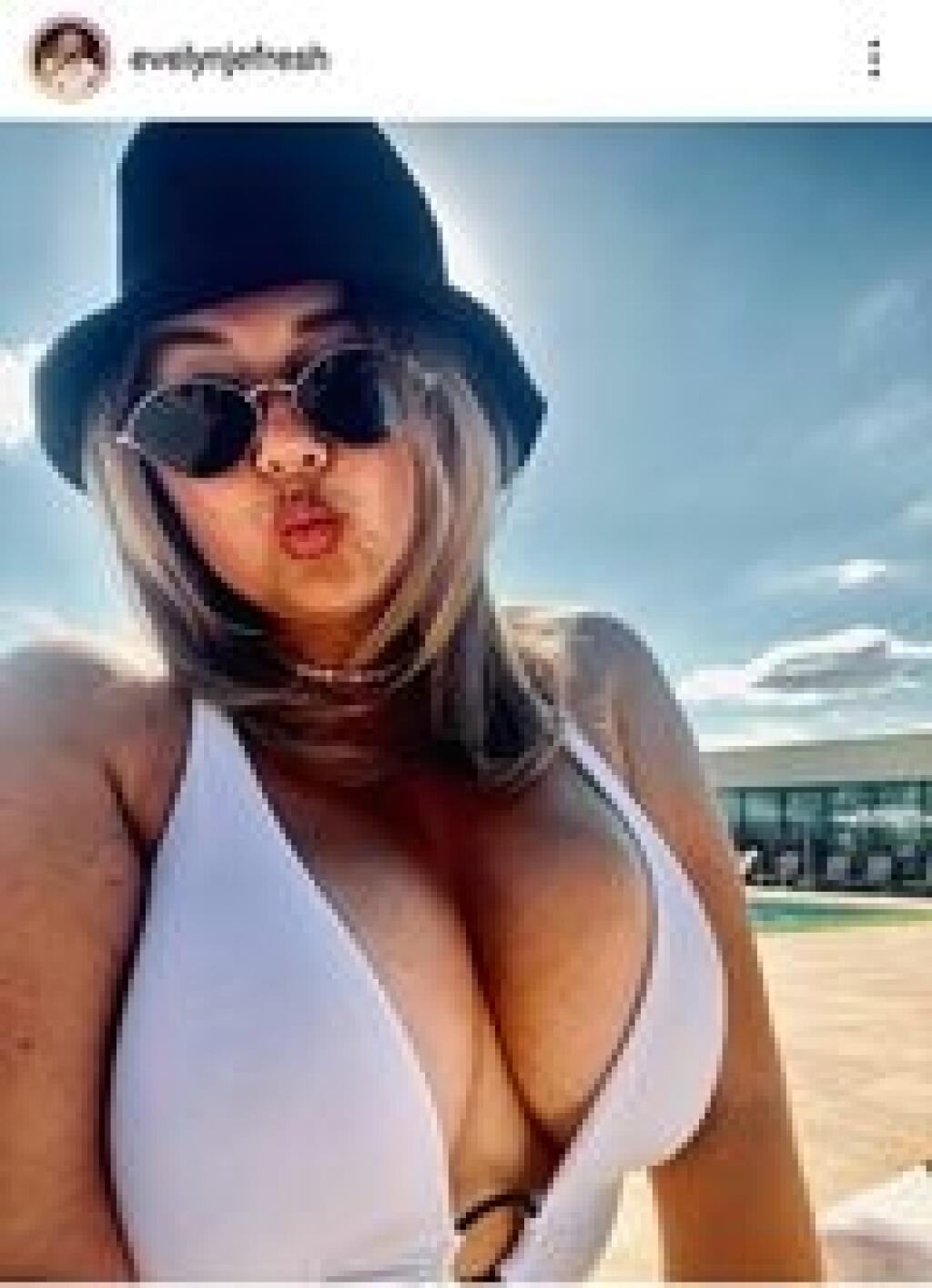 Evelyn na sociálnych sieťach poriadne pritvrdzuje. Čo poviete, prepískla to už touto snímkou?