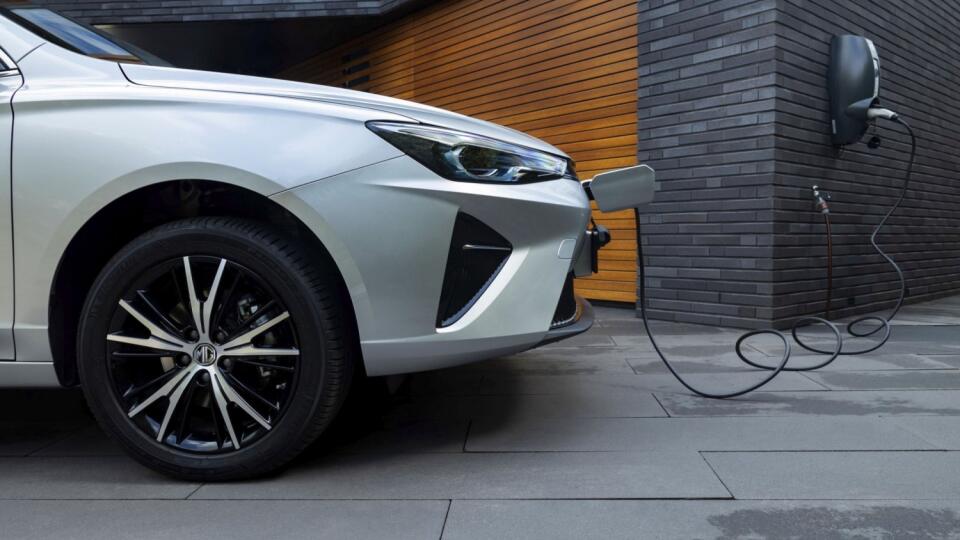 MG5 Electric