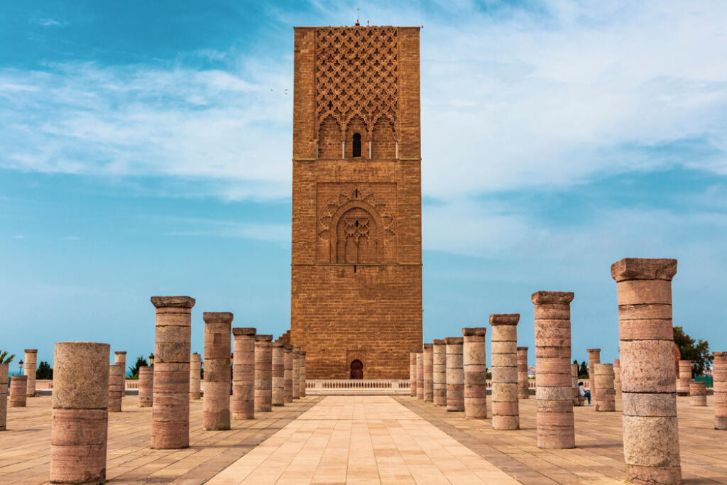 Tour,Hassan,Tower,With,Stone,Columns,In,The,Square,-